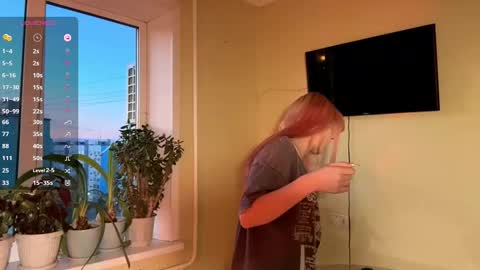 Karolina online show from 11-03-25, 01:23