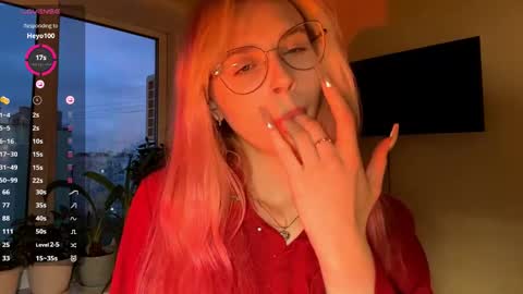 Karolina online show from 11-06-25, 01:12