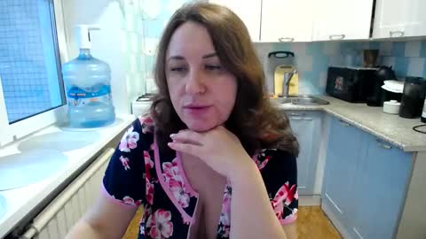 Tatiana 43 curvy sexy body and Joanna redhead 39 years online show from 01-30-25, 07:07