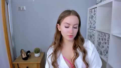 DonnaSensual online show from 10-21-25, 04:30