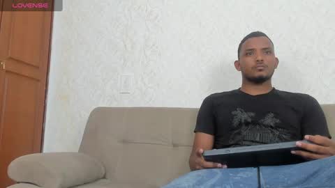 donovan_brown online show from 10-03-25, 12:02