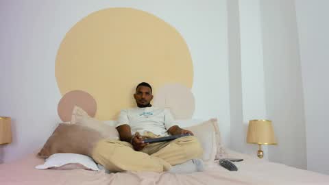 donovan_brown online show from 10-06-25, 01:30