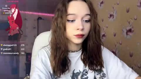 Nicole online show from 12-18-24, 03:33