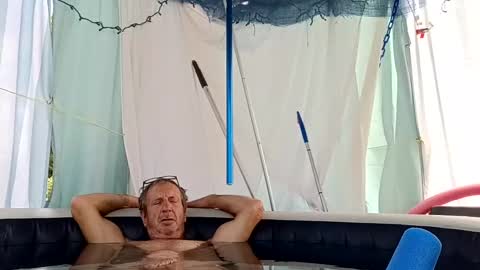 doobie1717 online show from 09-18-25, 05:37