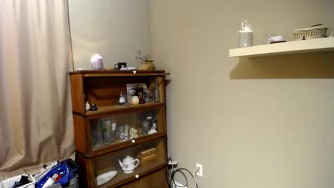 Snapshot of doorguy01 chatting on 01-26-25, 04:20 doorguy01 online show from 01-26-25, 04:20