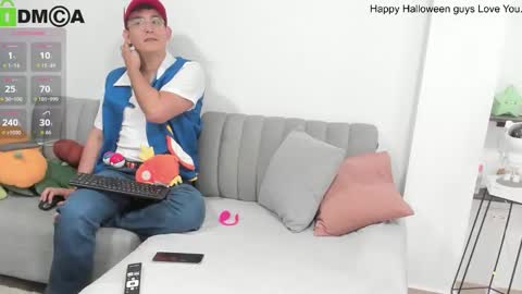 Snapshot of dopamine_for_you chatting on 10-31-25, 02:29 Mike and Jack online show from 10-31-25, 02:29