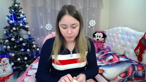 Snapshot of dorasuun chatting on 12-25-24, 05:05 dorasuun online show from 12-25-24, 05:05