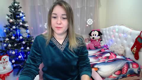 Snapshot of dorasuun chatting on 12-27-24, 07:40 dorasuun online show from 12-27-24, 07:40