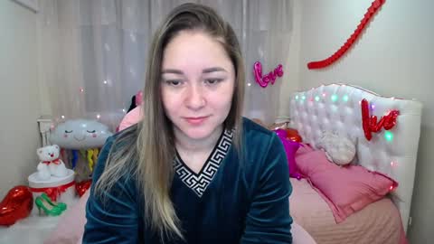 Snapshot of dorasuun chatting on 02-07-25, 07:18 dorasuun online show from 02-07-25, 07:18