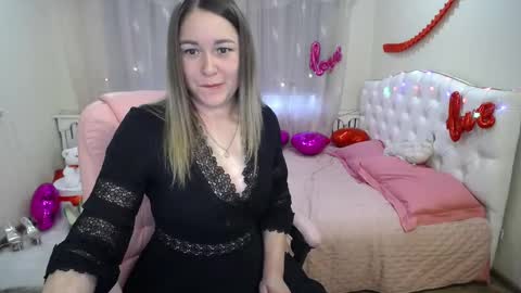 Snapshot of dorasuun chatting on 03-08-25, 02:30 dorasuun online show from 03-08-25, 02:30