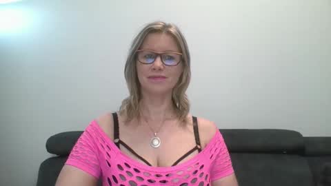DoreenSexy online show from 11-30-25, 05:28