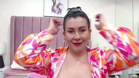 Anny online show from 09-12-25, 01:22