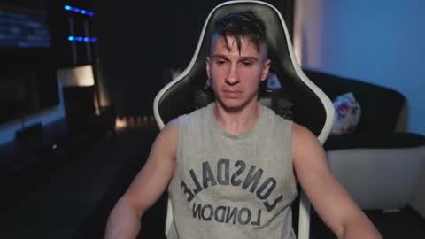 Dorian Reyes online show from 11-09-25, 01:04