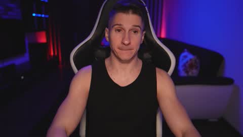 Dorian Reyes online show from 11-17-25, 11:21