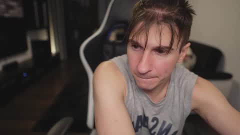 Dorian Reyes online show from 01-15-26, 02:05