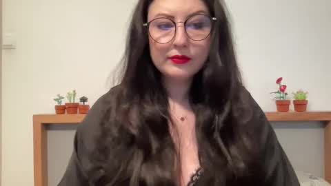 Snapshot of dorothydolly chatting on 02-15-26, 01:09 Dorothy online show from 02-15-26, 01:09