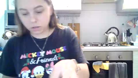 Dorrie Ann online show from 01-13-25, 05:01