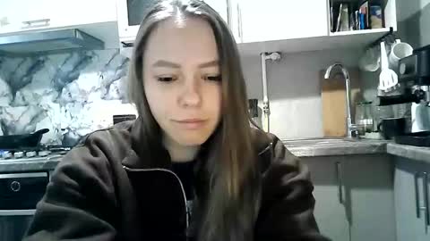 Dorrie Ann online show from 10-17-25, 06:27