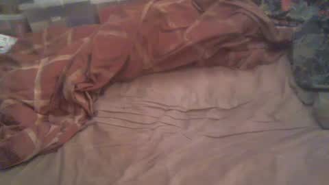 Hello  welcome to Slutsville  I am the Naked Chef  really  but you may call me Peter online show from 12-04-24, 11:08