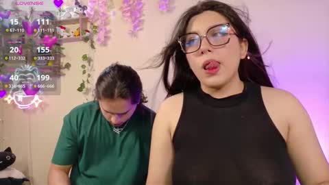 Snapshot of doubledelight_ chatting on 02-23-26, 02:09 Chelsea Dante online show from 02-23-26, 02:09