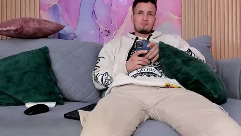 doublepleasure69_ online show from 10-10-25, 01:37