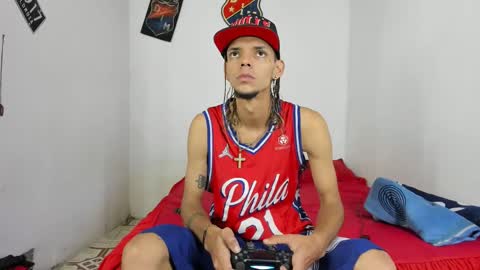 douglas_gallegos online show from 02-08-25, 11:02