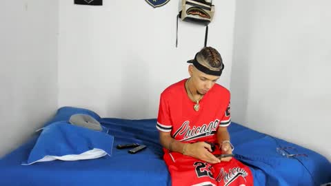 douglas_gallegos online show from 12-16-25, 06:02