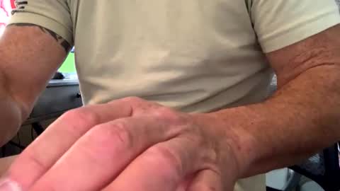 Snapshot of douglikes3xd chatting on 03-31-26, 02:50 douglikes3xd online show from 03-31-26, 02:50