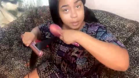 dove_love22 online show from 11-11-25, 05:02