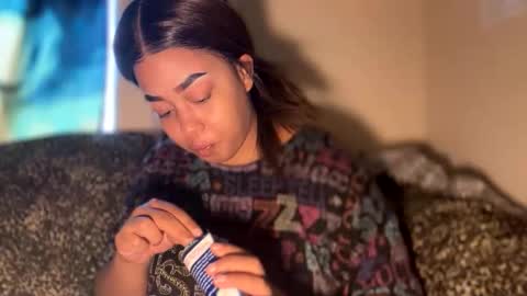 dove_love22 online show from 12-02-25, 07:20