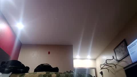 MrPirated online show from 10-22-25, 02:12