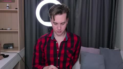 Snapshot of dr_your_dream chatting on 01-19-25, 08:51 Mervin online show from 01-19-25, 08:51