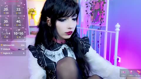 Snapshot of draculaura_ chatting on 01-20-25, 02:53 Draculaura online show from 01-20-25, 02:53