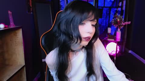 Snapshot of draculaura_ chatting on 01-29-25, 03:37 Draculaura online show from 01-29-25, 03:37