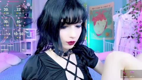 Snapshot of draculaura_ chatting on 02-01-25, 12:18 Draculaura online show from 02-01-25, 12:18
