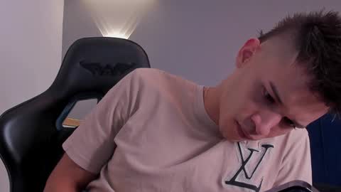 Snapshot of drake_carter1 chatting on 12-23-24, 01:08 drake_carter1 online show from 12-23-24, 01:08