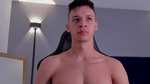 Snapshot of drake_carter1 chatting on 12-24-24, 11:49 drake_carter1 online show from 12-24-24, 11:49