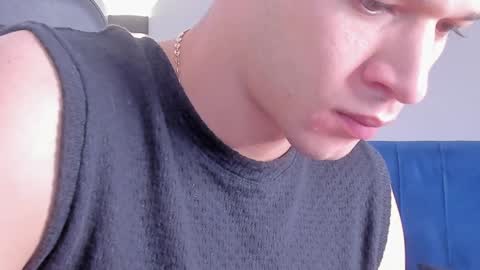 Snapshot of drake_carter1 chatting on 01-14-25, 12:33 drake_carter1 online show from 01-14-25, 12:33