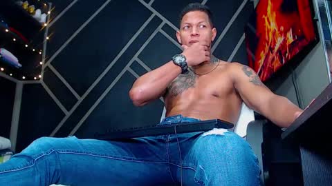 Drake online show from 02-26-25, 02:04