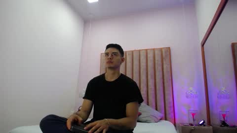 drakecollinss online show from 11-24-25, 11:43