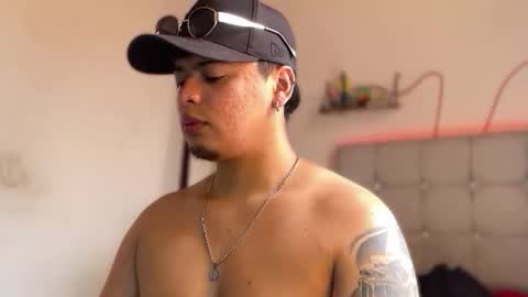 Snapshot of drakenn_ chatting on 02-12-26, 04:35 drakeeee online show from 02-12-26, 04:35