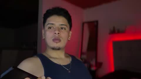 Snapshot of drakenn_ chatting on 02-26-26, 01:04 drakeeee online show from 02-26-26, 01:04