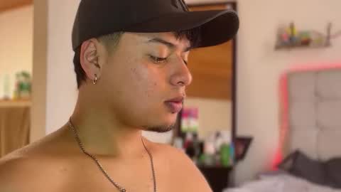 Snapshot of drakenn_ chatting on 03-01-26, 04:42 drakeeee online show from 03-01-26, 04:42