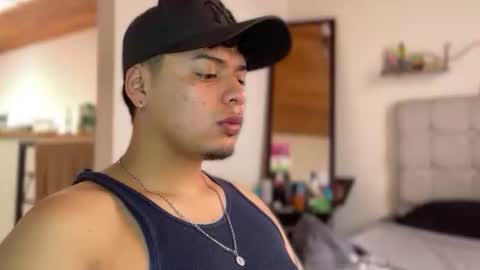 Snapshot of drakenn_ chatting on 03-02-26, 04:03 drakeeee online show from 03-02-26, 04:03