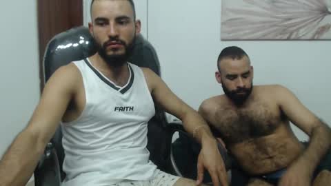 Snapshot of drakos_hairy chatting on 01-28-25, 10:45 Drakos online show from 01-28-25, 10:45