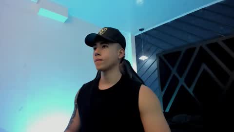 Snapshot of draven_marceaux chatting on 12-05-25, 11:19 Draven online show from 12-05-25, 11:19