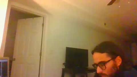 Snapshot of dream1dog chatting on 01-02-25, 07:44 dream1dog online show from 01-02-25, 07:44
