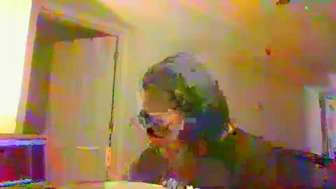 Snapshot of dream1dog chatting on 01-04-25, 03:07 dream1dog online show from 01-04-25, 03:07