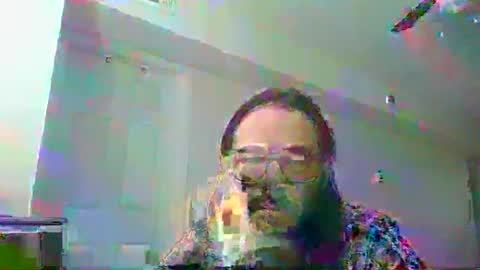Snapshot of dream1dog chatting on 01-07-25, 04:37 dream1dog online show from 01-07-25, 04:37