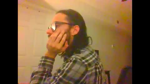 Snapshot of dream1dog chatting on 01-08-25, 06:31 dream1dog online show from 01-08-25, 06:31